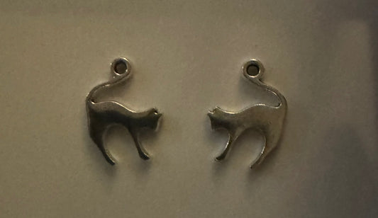 Destash Metal Scaredy Cat Charms | Set of 2
