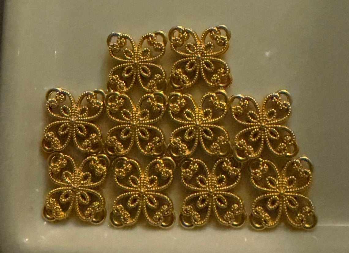 Butterfly charms gold 