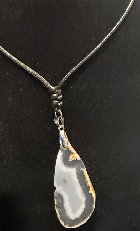Handmade Natural Agate Slice Necklace