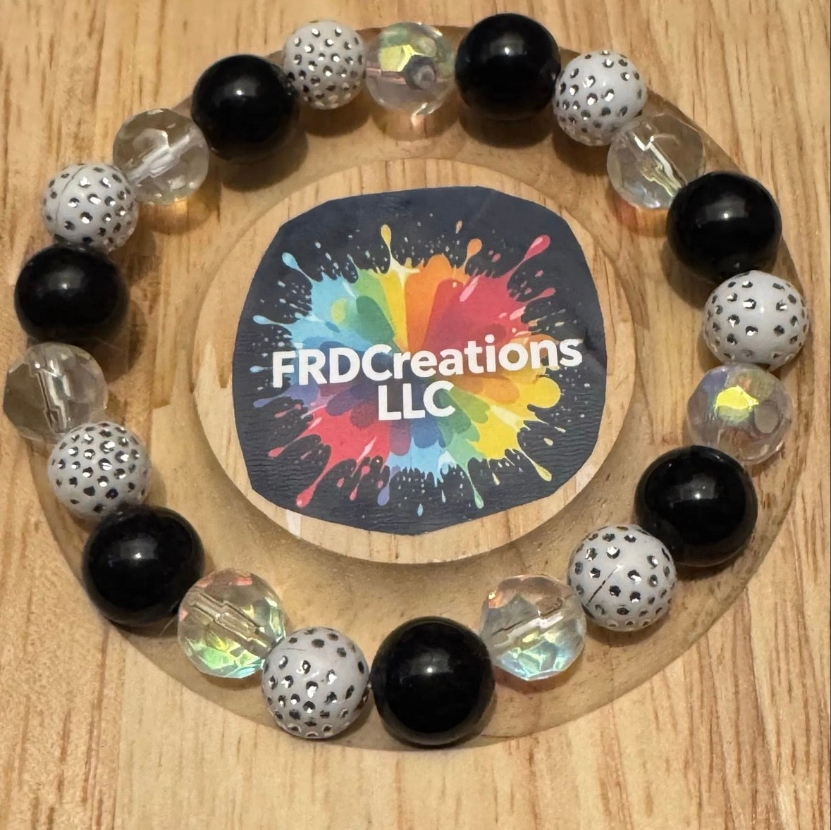 Black, white and clear beaded bracelet