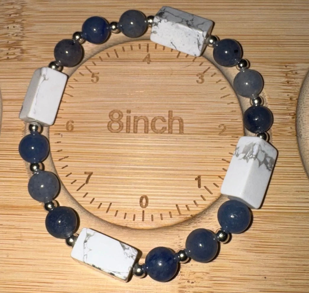 Handmade Blue Aventurine & Howlite Bracelet